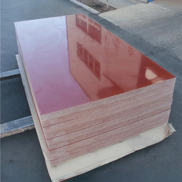 Análisis de costos, estrategia de selección y control de fabricación de hojas compuestas de nailón y algodón.