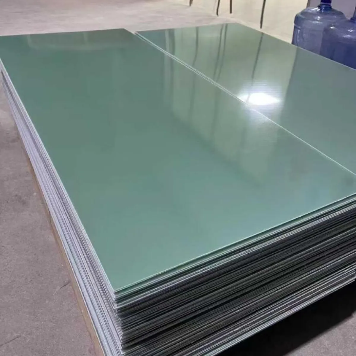 ¿Qué laminado de vidrio epoxi tiene la mejor resistencia a la temperatura?